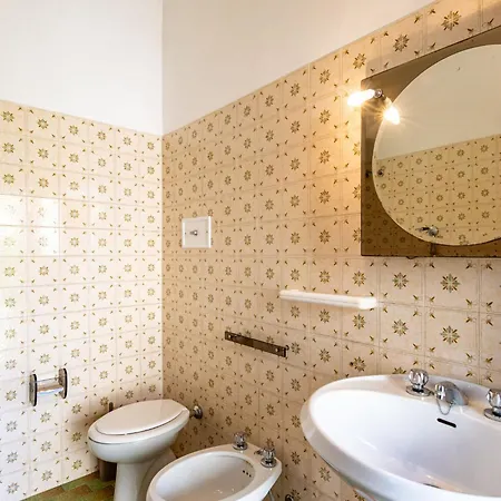 Nyaraló Paola By Interhome Vercana