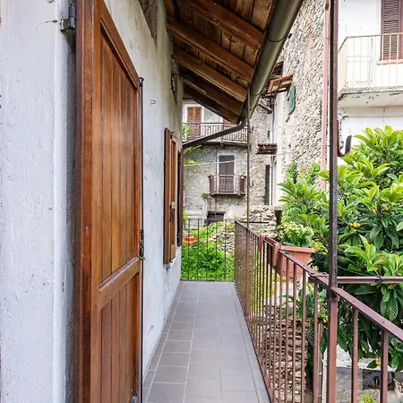 Nyaraló Paola By Interhome